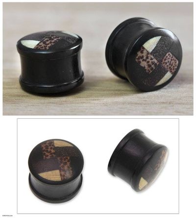 Alternate image for Wood and horn ear plugs Earth Textures