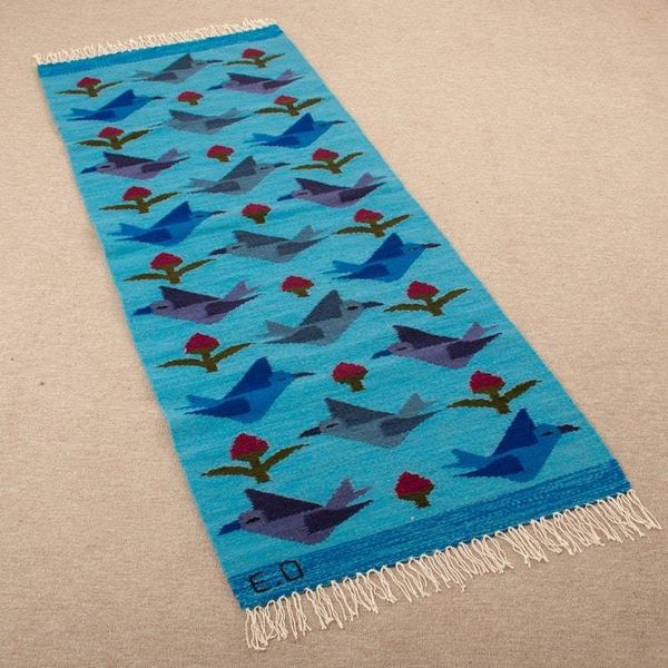 Alternate image for Handloomed Turquoise Wool Rug with Birds and Flowers 2x5 Turquoise Calm