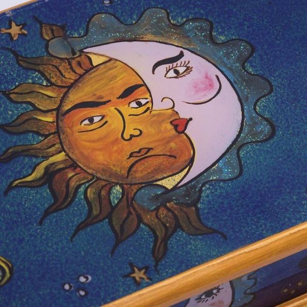 Alternate image for Sun-Themed Reverse Painted Glass Decorative Box from Peru Solar Love