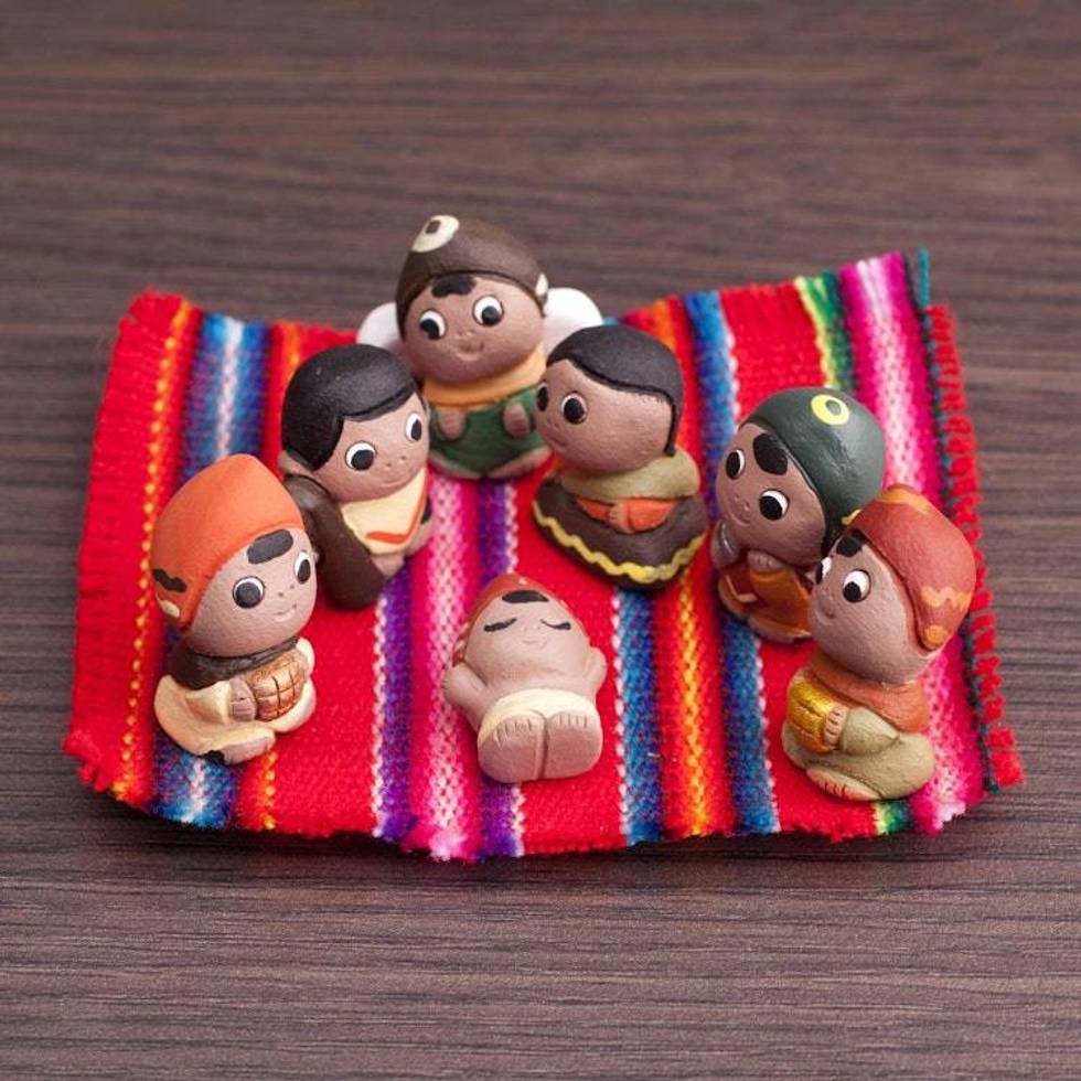 Christmas Mini Nativity Scene Sculptures 7 Pieces 'Mini Christmas in Peru'