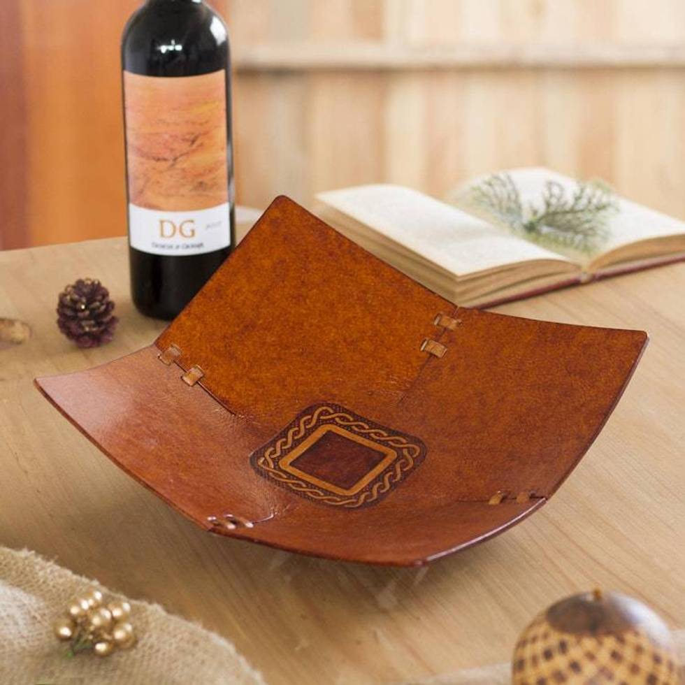 Square Pattern Leather Catchall from Peru 'Square Lasso'