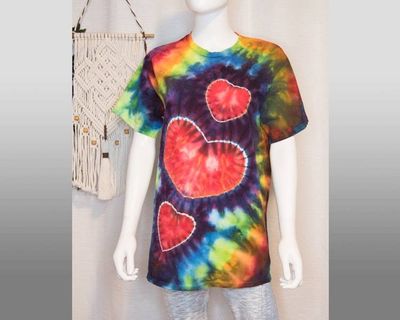 Alternate image for Medium (adult) - T-Shirt - Hearts