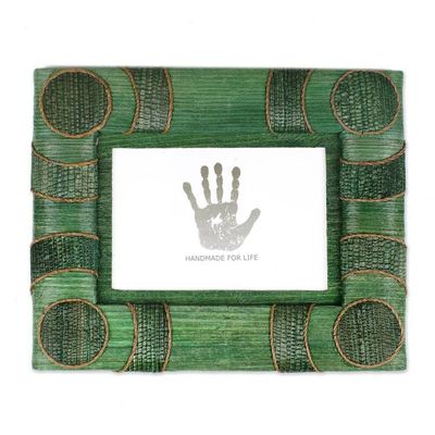 Alternate image for 3x5 Natural Fiber Photo Frame in Green from Indonesia Circle of Memories in Green