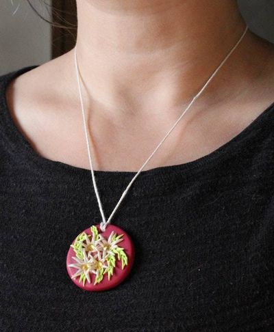 Alternate image for White Daisy Polymer Clay Pendant