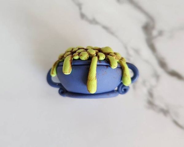 Alternate image for Bubbling Witchs Cauldron Pendant