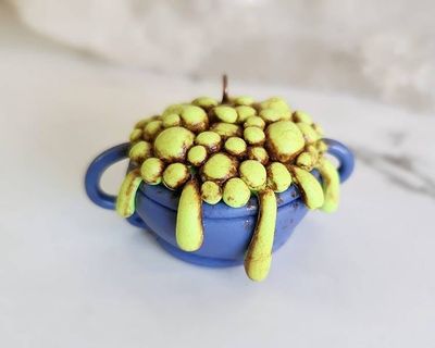 Alternate image for Bubbling Witchs Cauldron Pendant