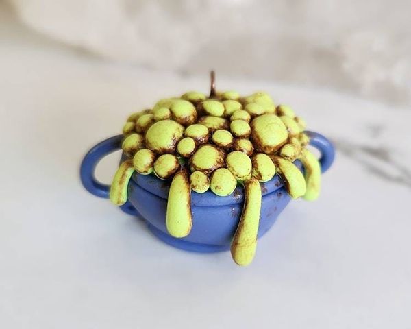 Alternate image for Bubbling Witchs Cauldron Pendant