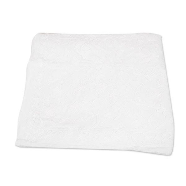 Alternate image for 3-piece Set Embroidery Cotton Queen Duvet Cover Pillow Shams Kashmir White