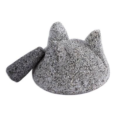 Alternate image for Traditional Basalt Molcajete from Mexico 9 inch Grand Tradition