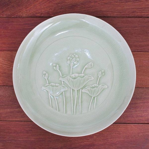 Alternate image for Green Celadon Ceramic Lotus Flower Dinner Plate Flavorful