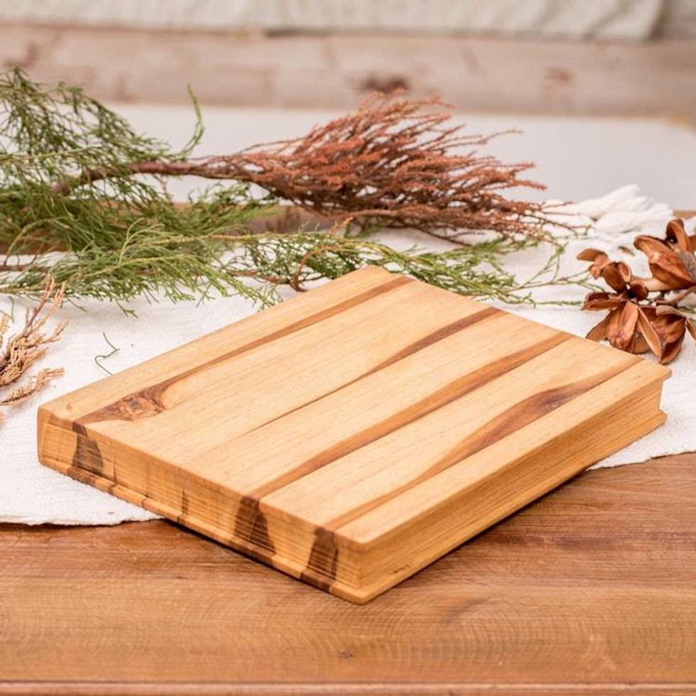 Artisan-Made Large-Sized Striped Teak Wood Cutting Board 'Culinary Wisdom'