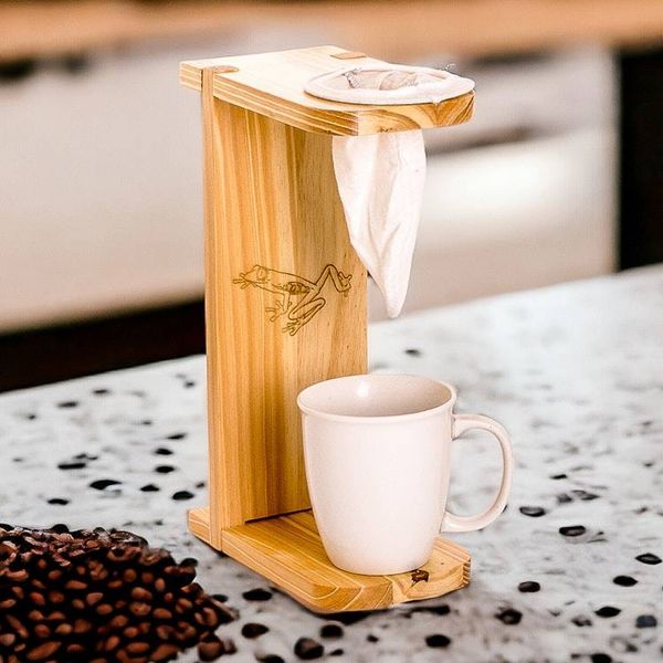 Alternate image for Frog-Themed Pinewood Single-Serve Drip Coffee Stand Lucky Scents