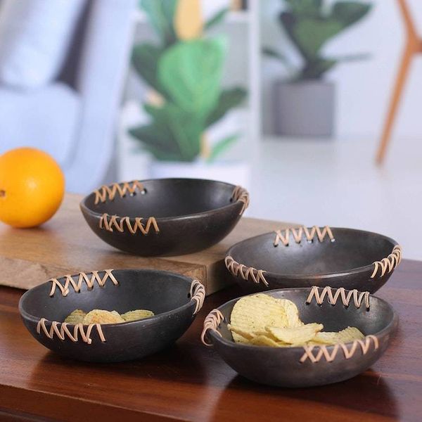 Alternate image for Set of 4 Handcrafted Round Black Ceramic Bowls Classic Saga