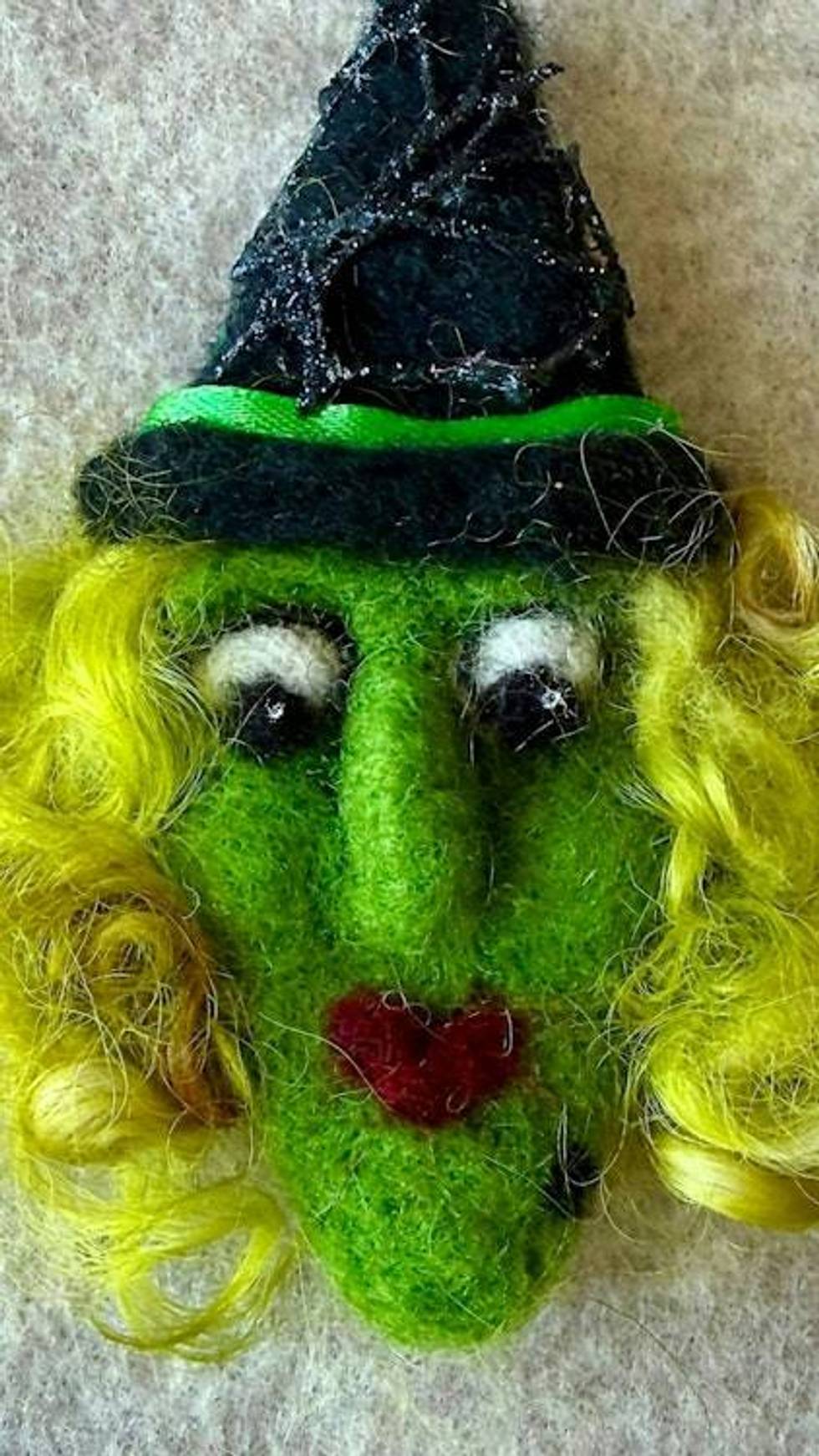 Handmade Needle Felted Witch Brooch – Whimsical Halloween Pin – Folk Art Wool Witch - Lulu Lemon-curl