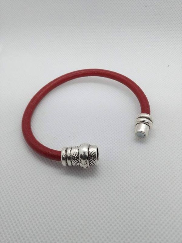 Alternate image for Leather & Magnetic Closure Bracelet