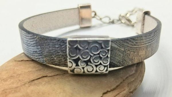 Alternate image for Swirl Leather Bracelet
