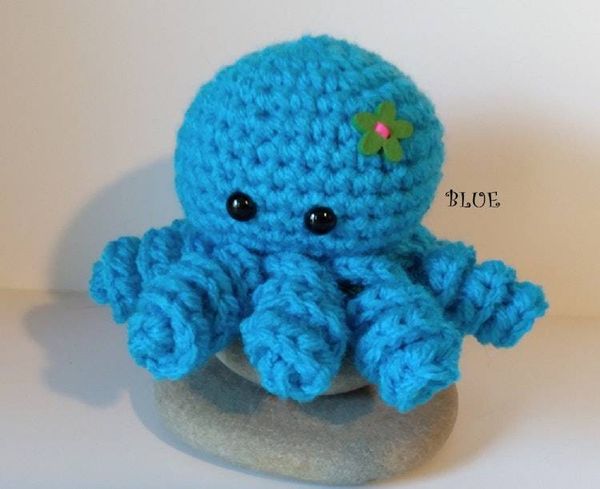 Alternate image for Amigurumi Mini Octopus