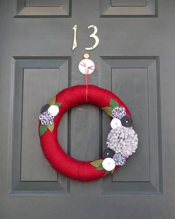 Alternate image for Handcrafted Modern Red Yarn-Wrapped Wreath with Felt Flowers