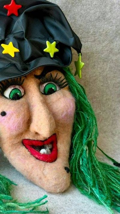 Alternate image for Large Handmade Needle Felted Witch Wall Hanging – Primitive Folk Art Halloween Decor – One of a Kind Wool Witch Face