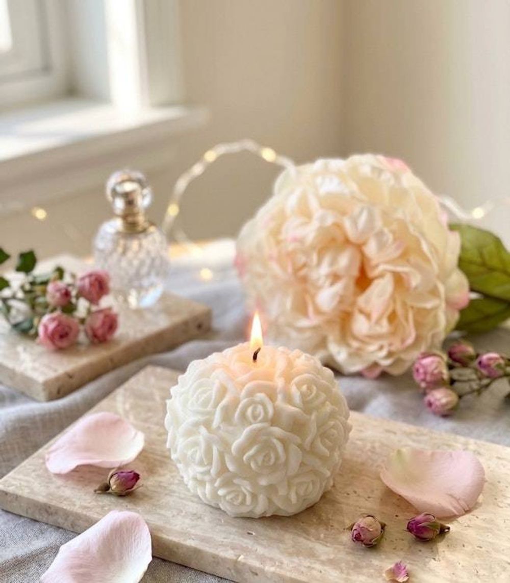 Main item image