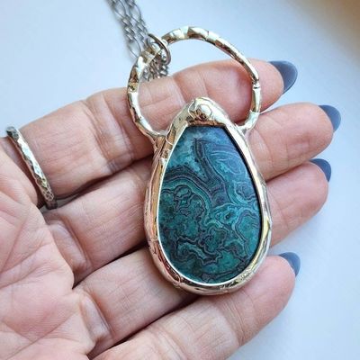 Alternate image for Crazy Lace Agate Necklace, Handmade Green Pattern Stone Pendant, Artisan Jewelry