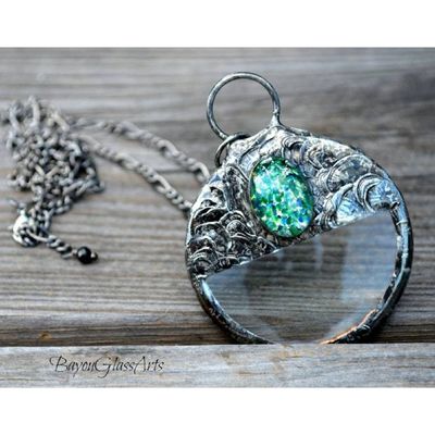 Alternate image for Unique Magnifying Glass Pendant Necklace for Women, Green Glass Opal Accent