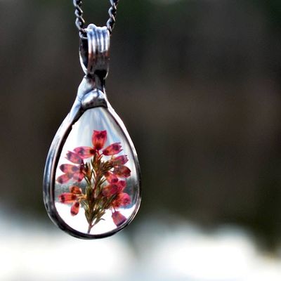 Alternate image for Pressed Flower Jewelry, Pink Teardrop Pendant, Scottish Heather Necklace for Women, Made in USA of Glass not Resin
