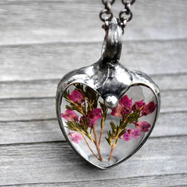 Alternate image for Pressed Flower Necklace for Women, Pink Scottish Heather Heart Pendant, Quality Glass Jewelry, Valentines Day Gift for Her