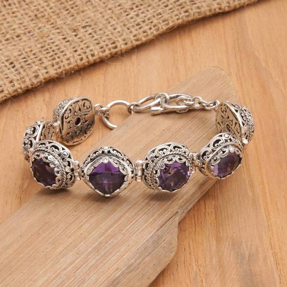 Sterling Silver Link Bracelet with 22-Carat Amethyst Gems 'Bali Spirituality'