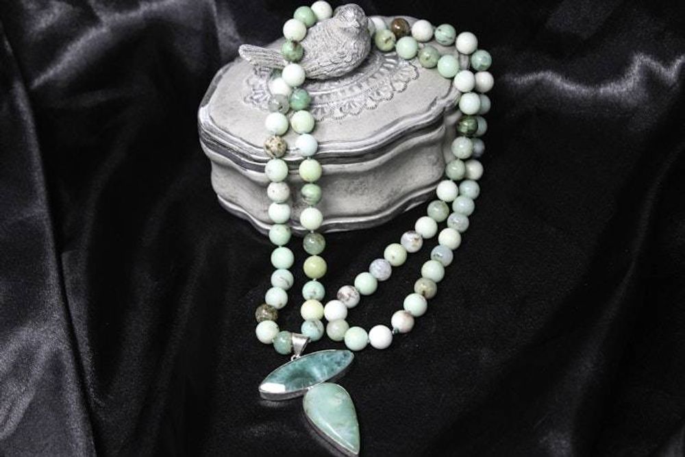Main item image