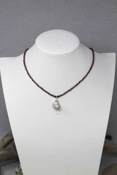 Alternate image for Faceted Graduated Red Garnet and Freshwater Pearl Necklace