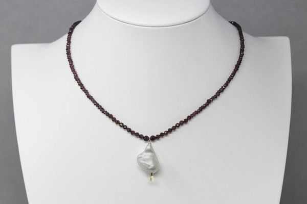 Alternate image for Faceted Graduated Red Garnet and Freshwater Pearl Necklace