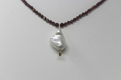 Alternate image for Faceted Graduated Red Garnet and Freshwater Pearl Necklace
