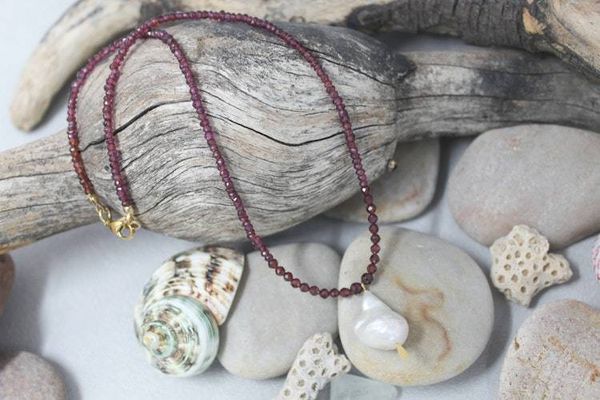 Alternate image for Faceted Graduated Red Garnet and Freshwater Pearl Necklace