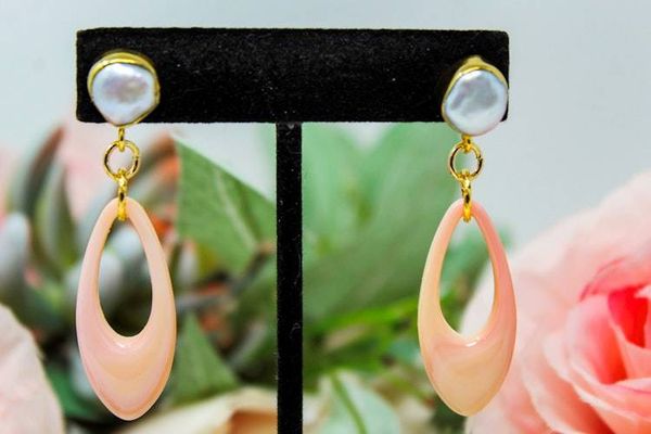 Alternate image for Pink Queen Conch and Freshwater Pearl Earrings