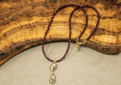 Alternate image for Faceted Garnet and Prasiolite Inlayed Necklace