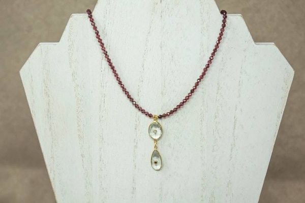 Alternate image for Faceted Garnet and Prasiolite Inlayed Necklace