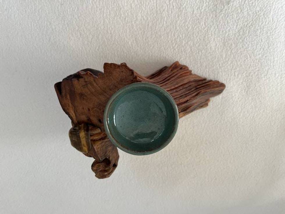 'Soul Connection' Hand-Shaped Nature Altar From a Vintage Tree Root (Medium8)
