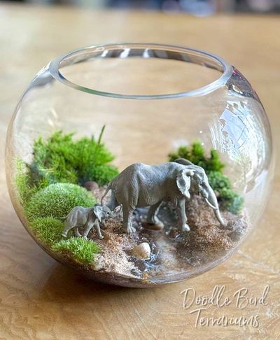 Alternate image for Gentle Giants: African Journey Mother & Calf Elephant Terrarium Diorama