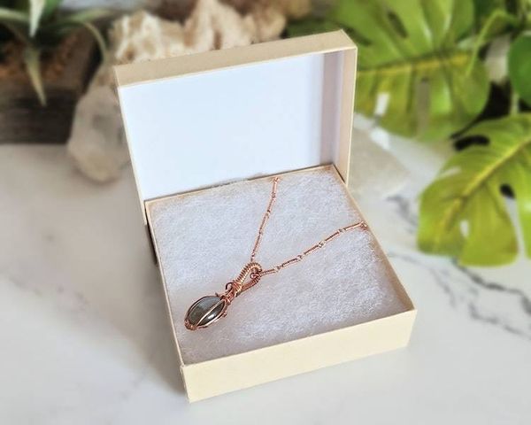 Alternate image for Labradorite Copper Wire Wrapped Necklace