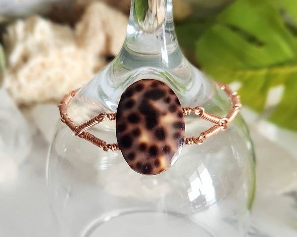Alternate image for Leopard Shell and Wood Copper Bracelet