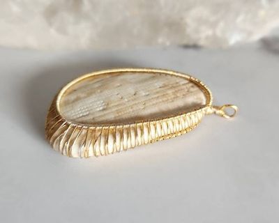 Alternate image for Reversible Wire Wrapped Shell Pendant