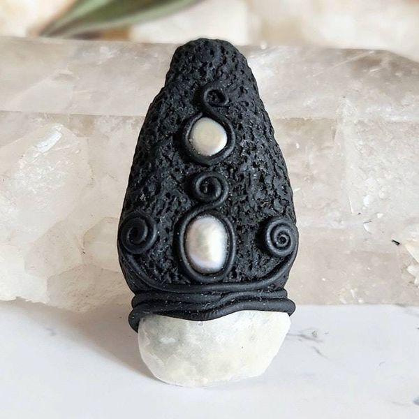 Alternate image for Jingle Shell and Pearl Polymer Clay Pendant