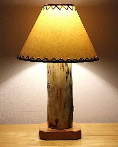 Alternate image for Sawtooth Rustic Log Table Lamp – Handmade in Idaho with 14″ Parchment Shade