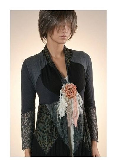 Primary image for Handcrafted coral pink lace floral brooch with pearl embellishments
