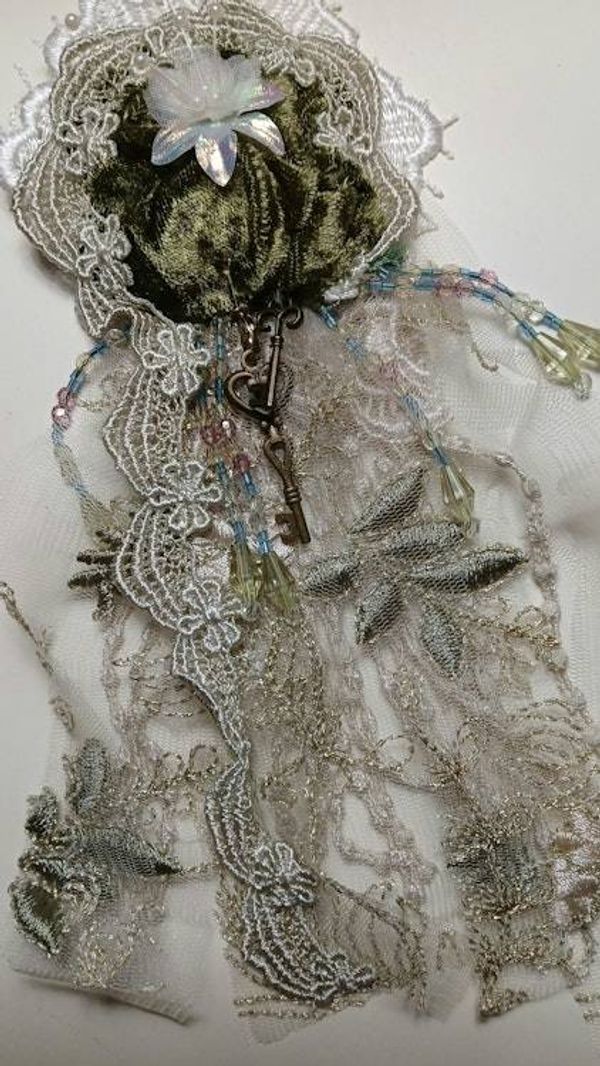 Alternate image for Delicate embroidered lace textile brooch pin with nature-inspired motifs