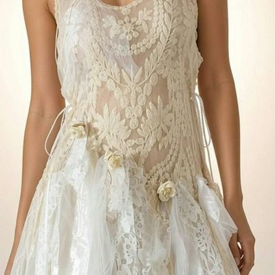 Alternate image for Vintage-Inspired handkerchief hem dress with lace and roses