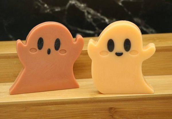 Alternate image for Set of 6 Handmade Goofy Ghost Soaps. Goofy Ghost Soap Gifts, Favors, Treat or Treat Gifts for Halloween parties. Choose Soap Color, Scent, Packaging.