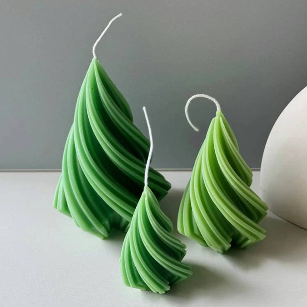 Handcrafted Spiral Twist Green Candle