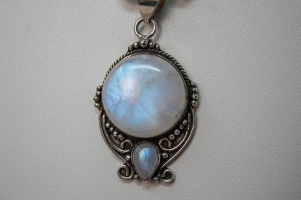 Alternate image for Lunar Veil Moonstone Necklace